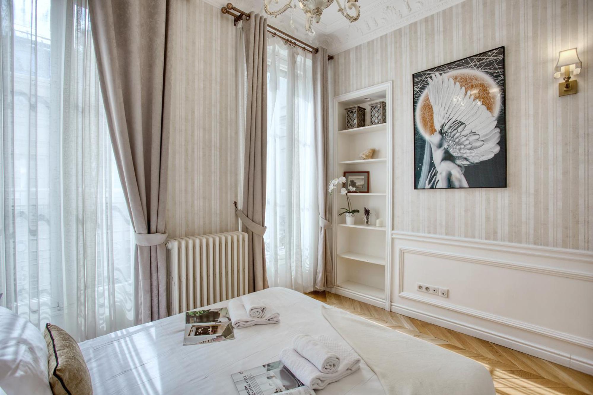 Luxueux 200M2 5Ch Champs Elysees A 1Min Perle Rare Paris Dış mekan fotoğraf