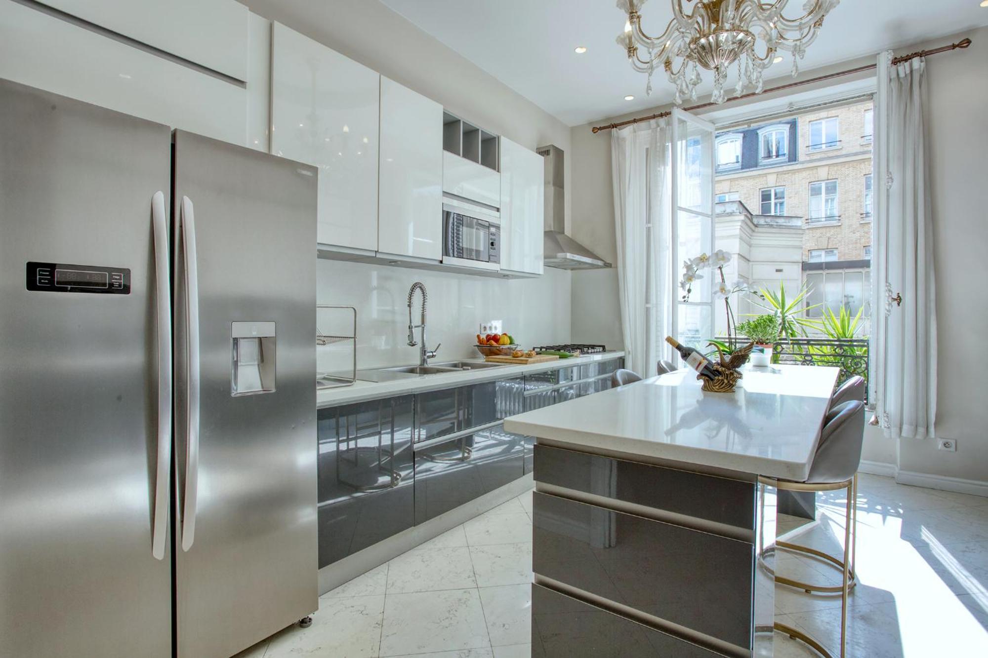 Luxueux 200M2 5Ch Champs Elysees A 1Min Perle Rare Paris Dış mekan fotoğraf