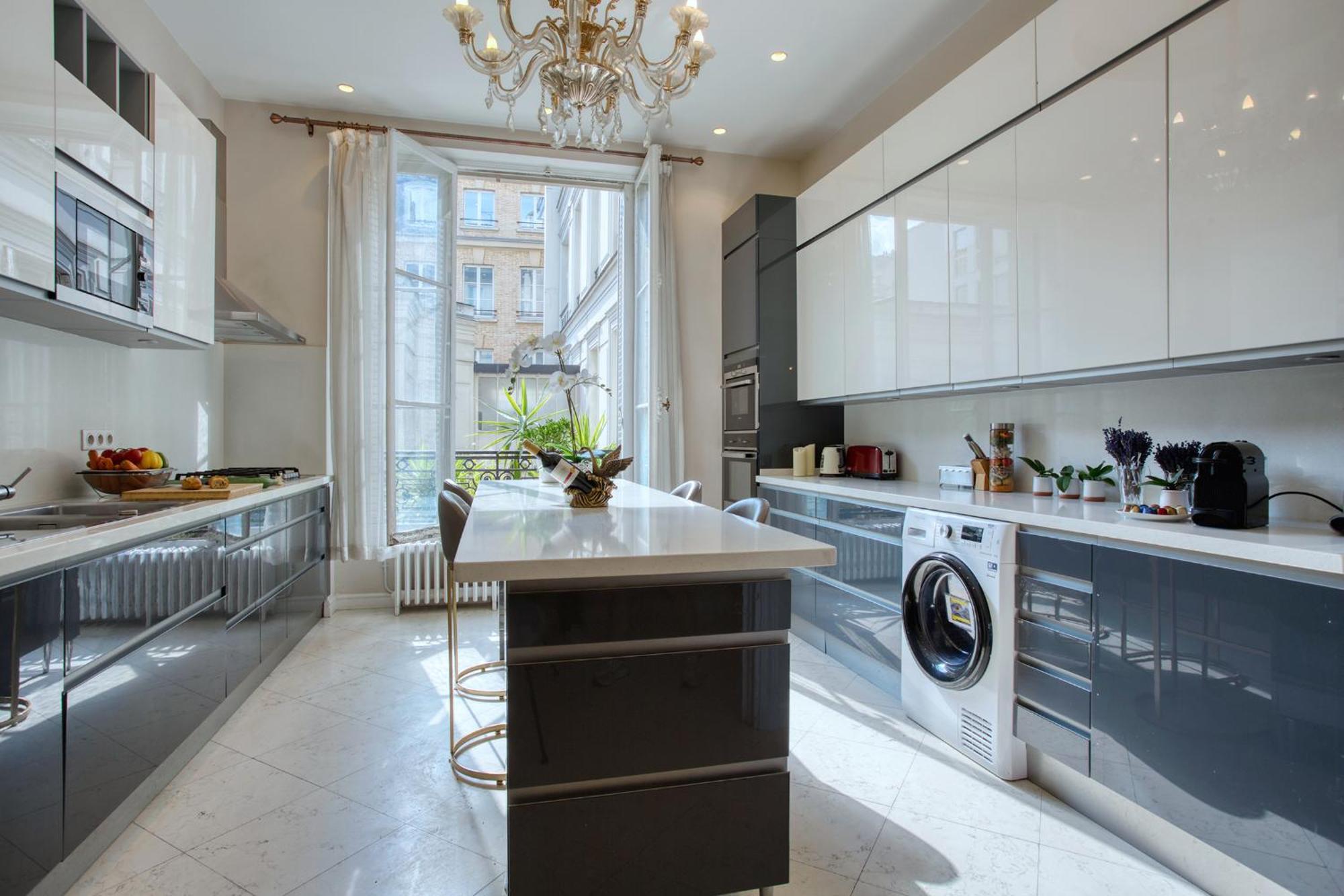 Luxueux 200M2 5Ch Champs Elysees A 1Min Perle Rare Paris Dış mekan fotoğraf